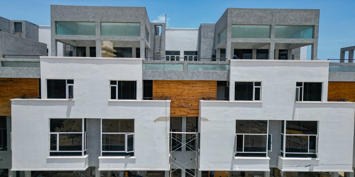 The Residences, Ikoya facade