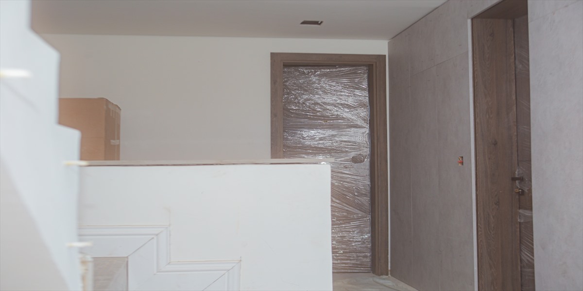 The Residences, Ikoya staircase landing